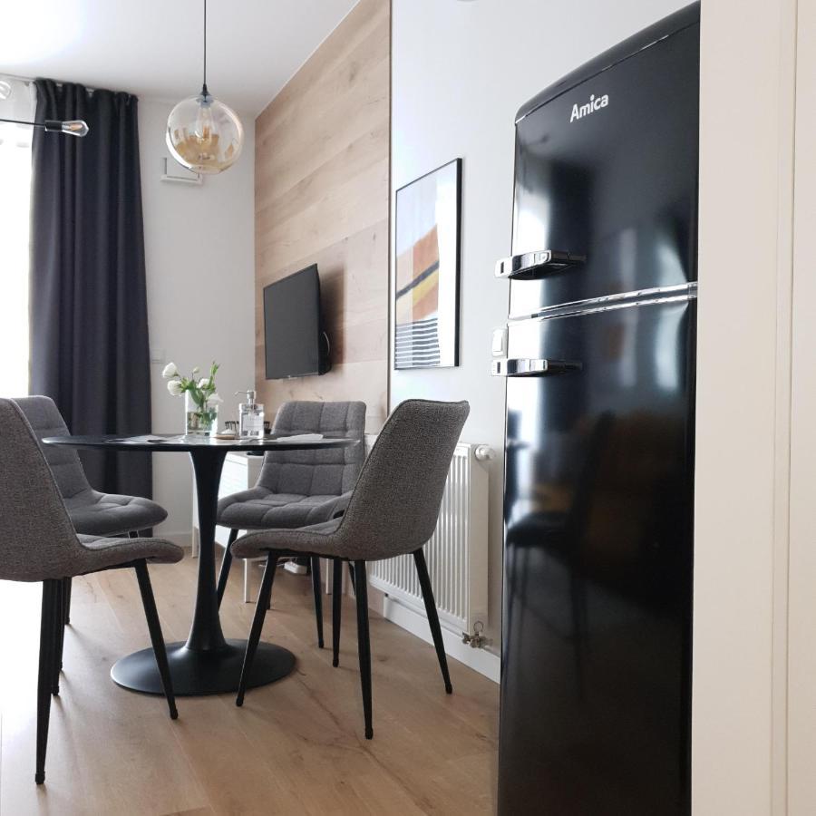 Bit Eccentric With The Balcony Apartment Varşovia Exterior foto