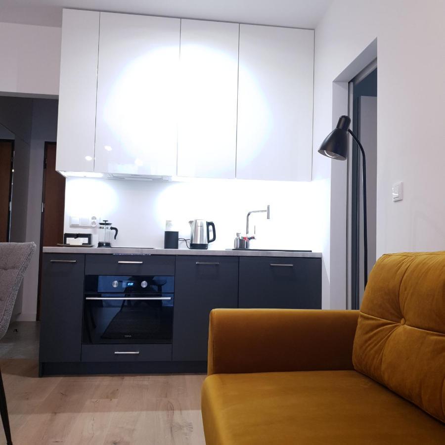Bit Eccentric With The Balcony Apartment Varşovia Exterior foto