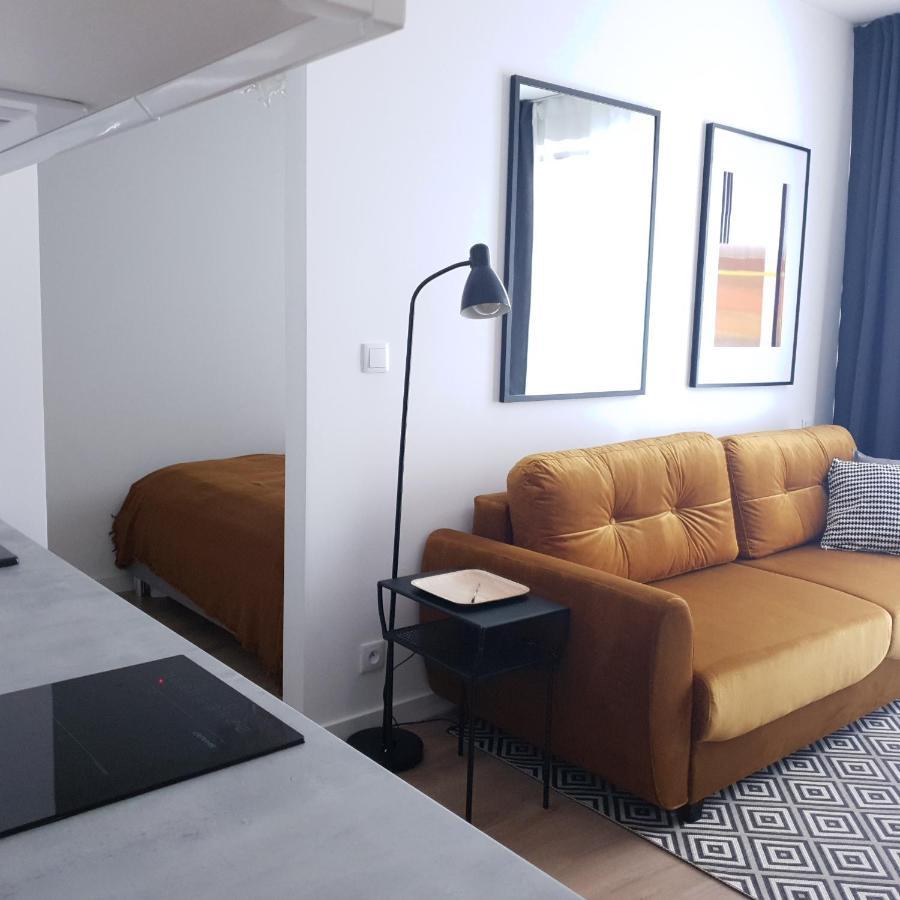 Bit Eccentric With The Balcony Apartment Varşovia Exterior foto