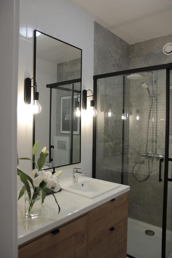 Bit Eccentric With The Balcony Apartment Varşovia Exterior foto